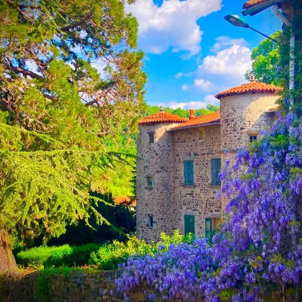Chateau de Durianne – hotel w mieście Le Monteil