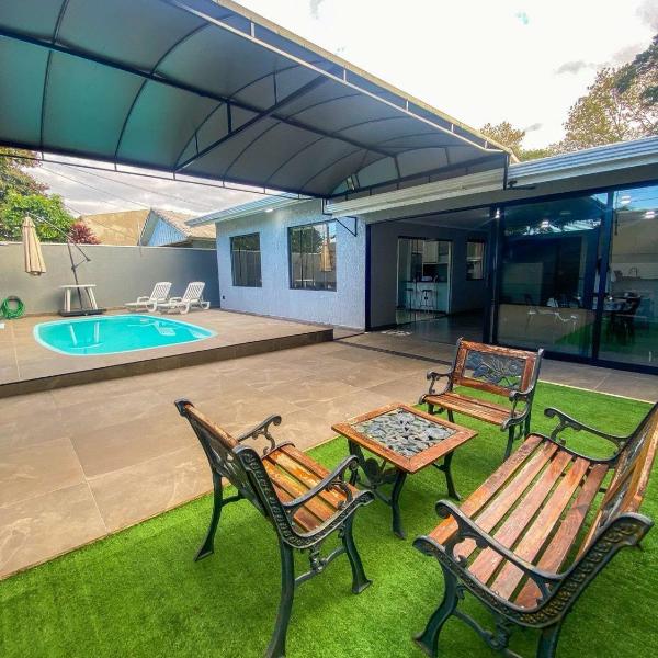 Linda casa com piscina prox. Centro