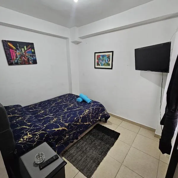 Cute apartment close to the airport American Embassy and conecta, hotel en Bogotá