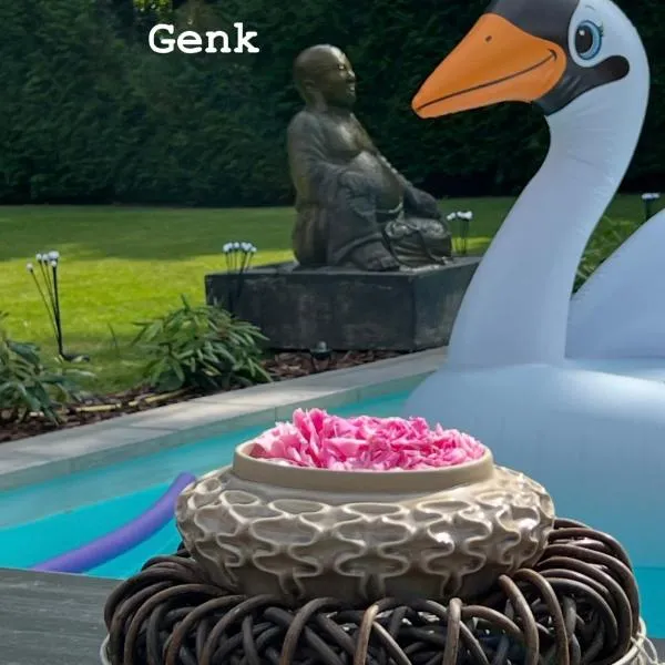 Het Herenhuis, hotel v destinaci Genk