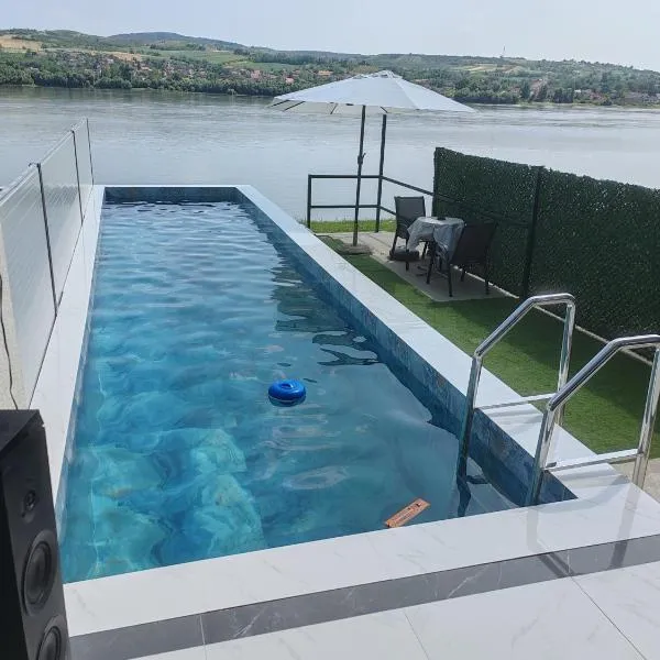 Vila ČAROLIJA Futog, hotel v destinaci Futog