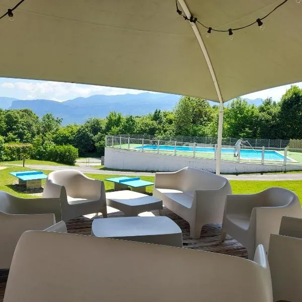 Camping Le Balcon de Chartreuse, hotel v destinaci Miribel-les-Échelles
