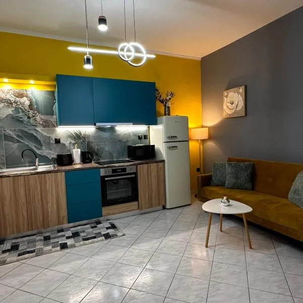 Marias Apartment, hotel in Chania Town