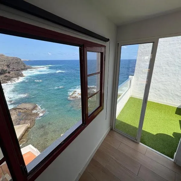 The Whiter House, hotel di Galdar
