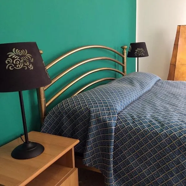 Pied-à-terre ADELMA, hotel in Terni
