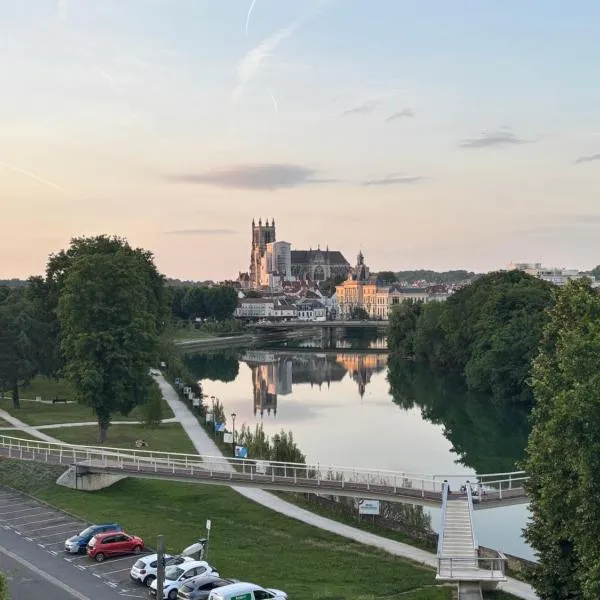 Appartement 45m2 vue Marne grande terasse, hotel in Meaux