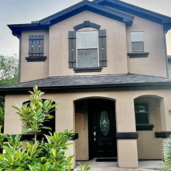 Tulum Stay at Austin by The Key Rentals