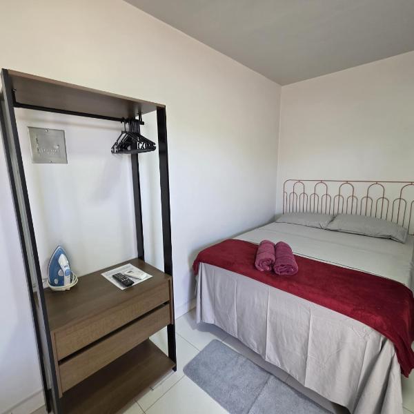 Microcasa Privativa 1 - Suíte Mobiliada Climatizada WiFi e Garagem Individual - Foto 2