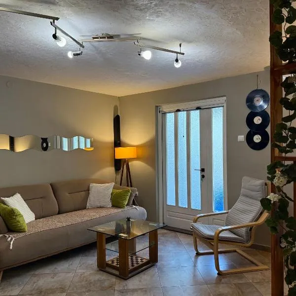 Spin Inn, hotel in Kotor