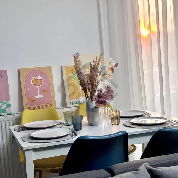 Poco Beach Studio, hotel in Mamaia Nord