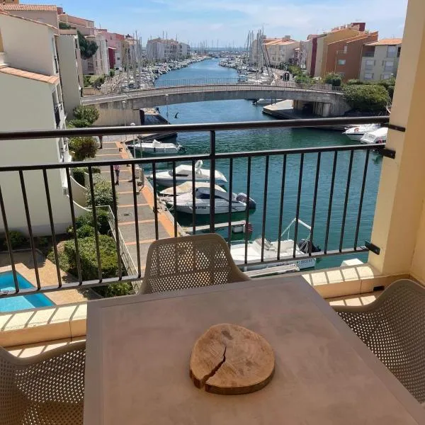 loft appartement, hotel din Cap d'Agde