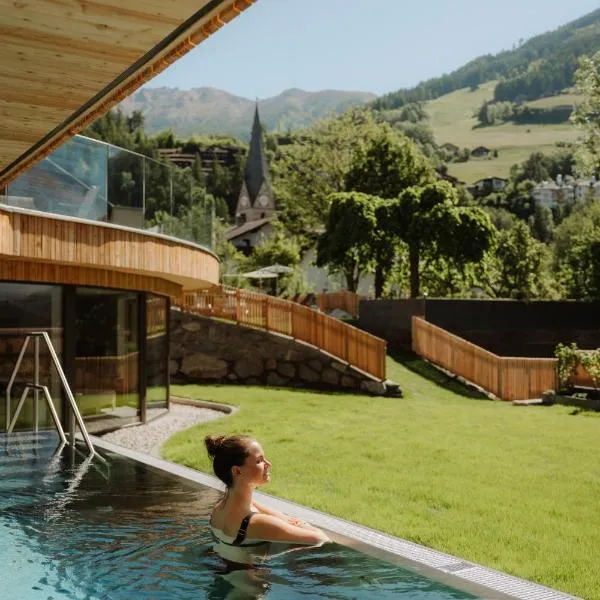 SPA & Naturhotel Outside, hotel v destinácii Matrei in Osttirol