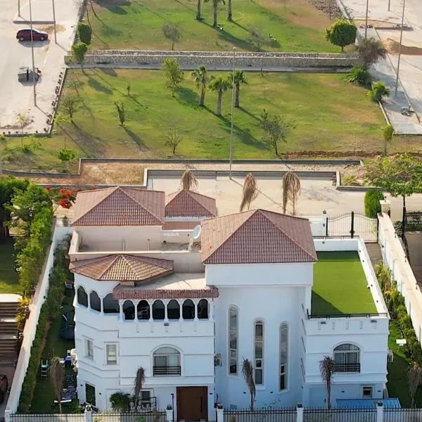 Malek Hotel, отель в городе Sheikh Zayed
