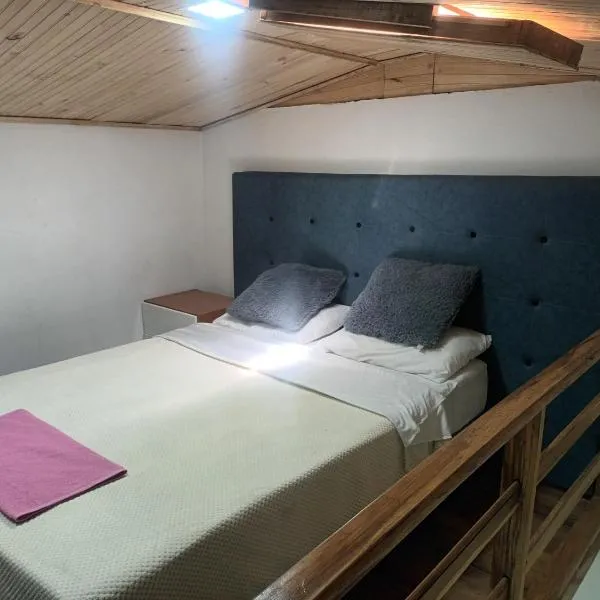 Villa chava mesanine, hotel sa Ibagué