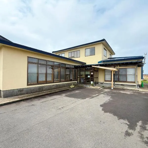 Guest Houseつがるのへっちょ, hotel in Goshogawara