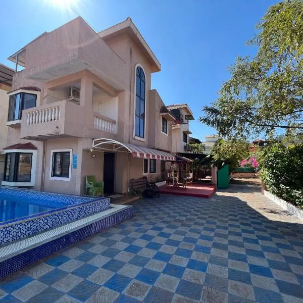 Royal Villa 3 - Big Pvt Swimming Pool - 3BHK Villa - Lonavala, hotel in Lonavala