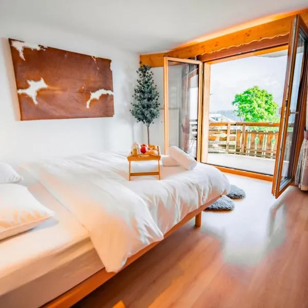 Clouds Apartment Alpin Luxury View and Pool, hotel in Villars-sur-Ollon
