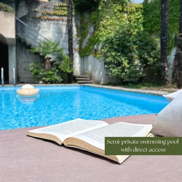 Luxury apartment with pool, hotel in Collina d'Oro