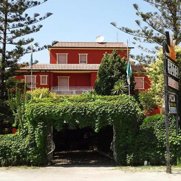 Hotel Solari, hotel v destinácii Briatico