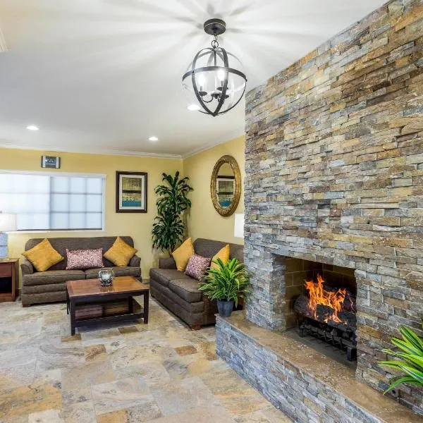 Quality Inn Escondido San Diego North County, hotel v destinaci Escondido