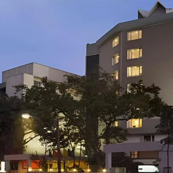 Regenta Place Bangalore, Cunningham Road, хотел в Бангалор