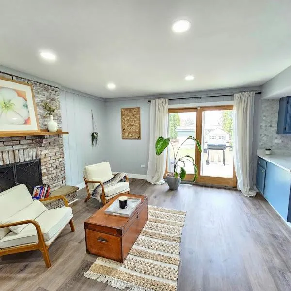 Modern 4BR Near Six Flags & Naval Base, hotel a Gurnee