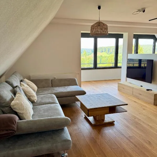 Moderne Loft im Schwarzwald mit Pool und Sauna, hotel v destinaci Unterkirnach