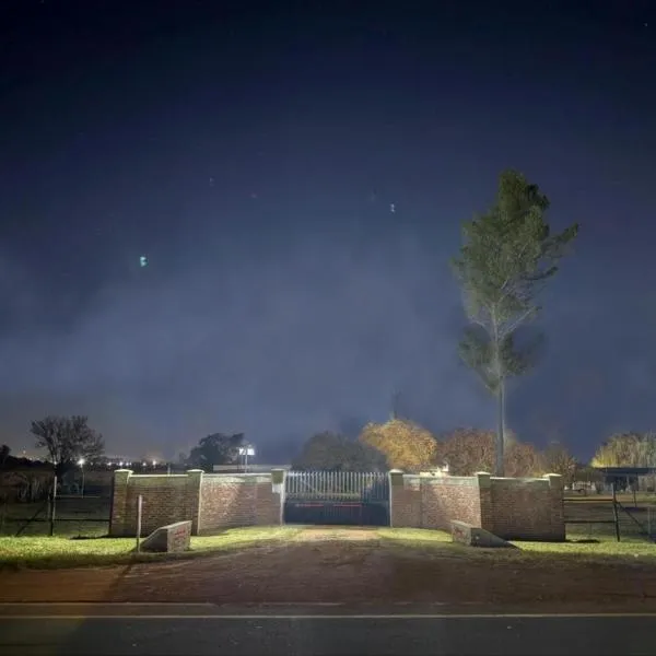 The Grove, hotel em Potchefstroom