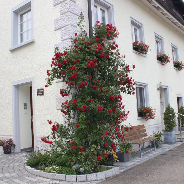 Ferienwohnung Thoma: Ewattingen şehrinde bir otel