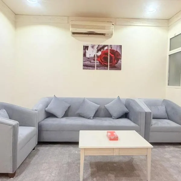 توارن عنيزة, Hotel in Riad