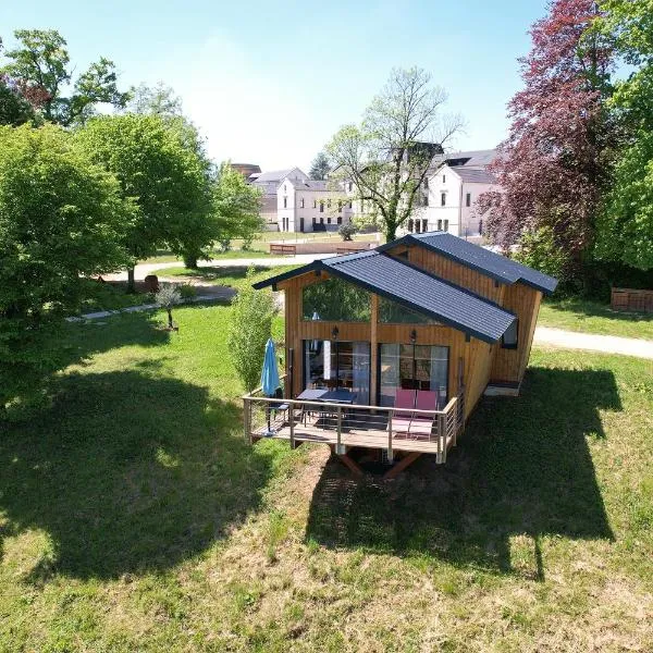 Cabanes du Domaine des Fées, viešbutis mieste Dolis