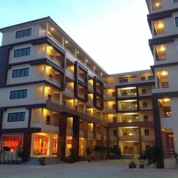 Perfect Place Hotel, hotel v destinaci Surat Thani