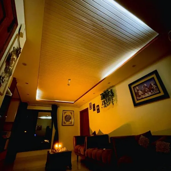 Luxury Apartment in Bahria Town Lahore, hotel v destinaci Lahore