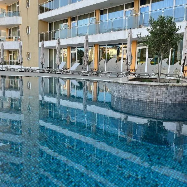 Hotel Plamena Palace, hotel in Primorsko