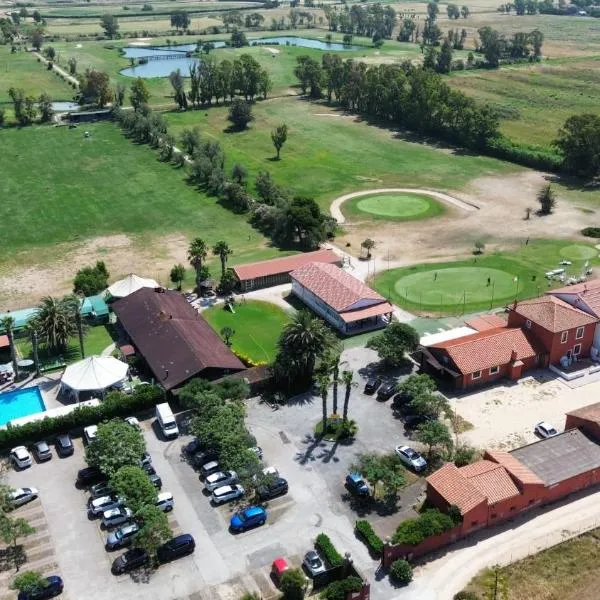 THouse Golf MarediRoma, hotel v destinaci Ardea