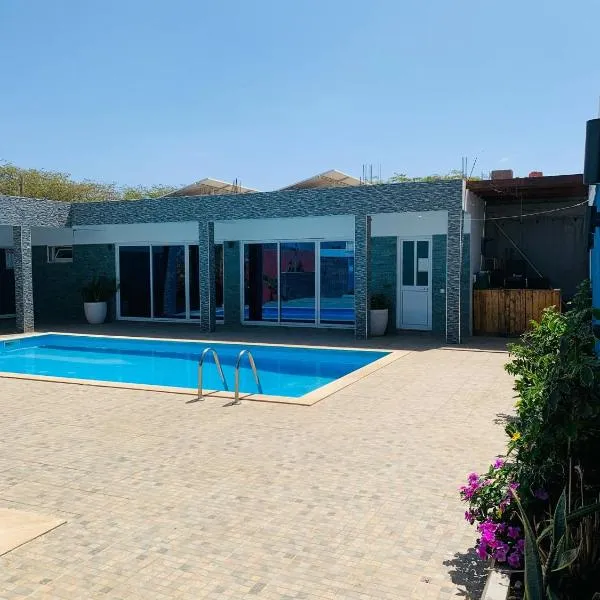 Pousada Aguia, hotel en Praia