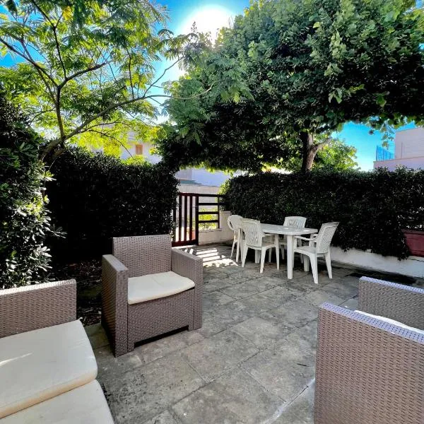 Villetta POESIA, hotel i Roca Vecchia