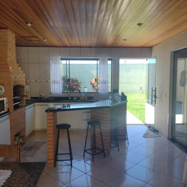 Edícula do Rogério, hotel v destinaci Barra Bonita