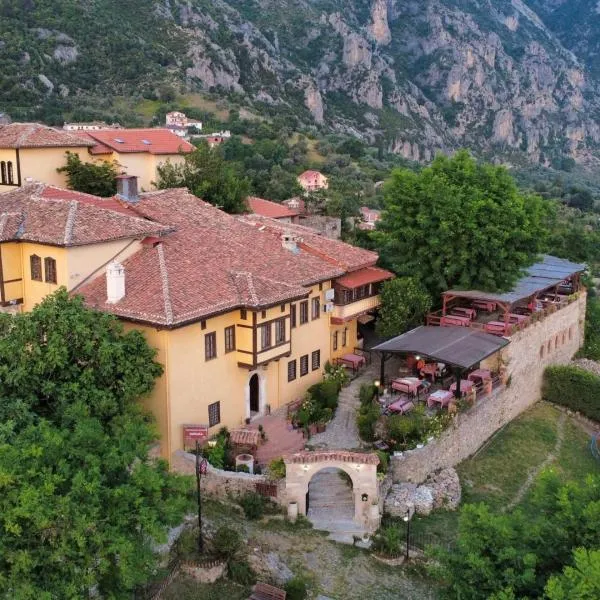 Rooms Merlika -Inside the Castle-, hotel en Krujë