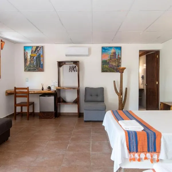 Casa Paraiso Hotel Boutique, hotel in Puerto Escondido