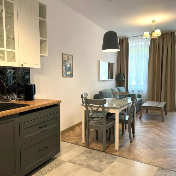 Zamojska Residence - Silver Line Apartment, hotell i Lublin
