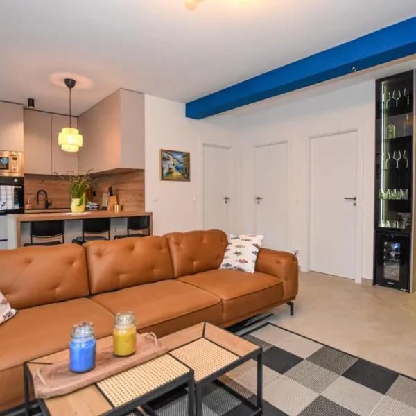 Apartment T E A Pag, hotel in Pag