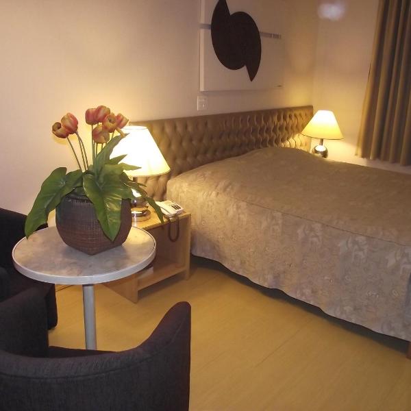 Augustus Plaza Hotel - Foto 2