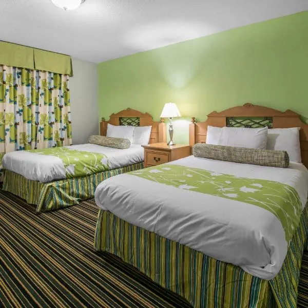 Rodeway Inn & Suites Winter Haven Chain of Lakes, hotel en Waverly