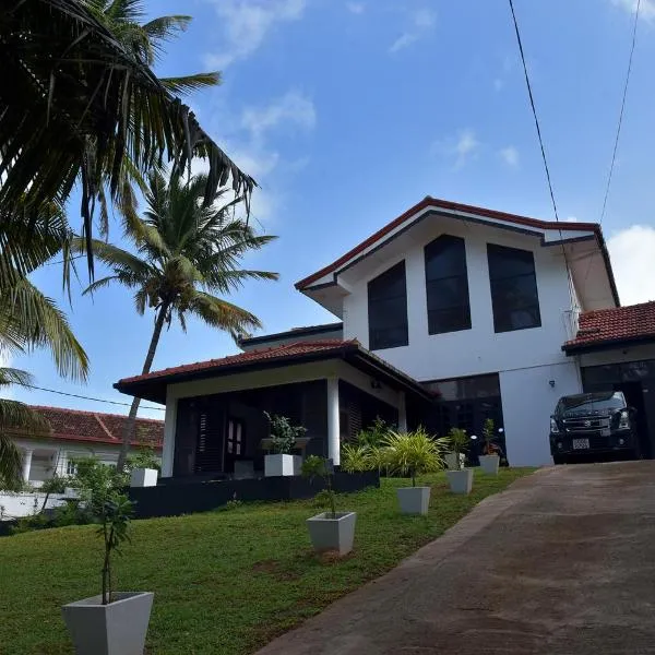Absolute Breeze by cherins, hotel v destinaci Matara