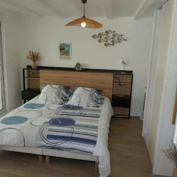 Gîte 2 pers en studio indépendant chez l'habitant pour nuitée au calme et proche de la plage – hotel w mieście Saint-Georges-de-Didonne