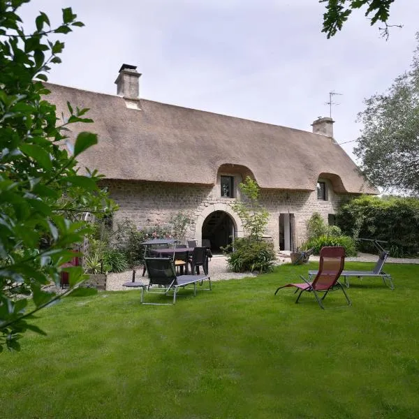 Gîte Ange de la Ria - Chaumière de Berringue, hotell sihtkohas Plouhinec