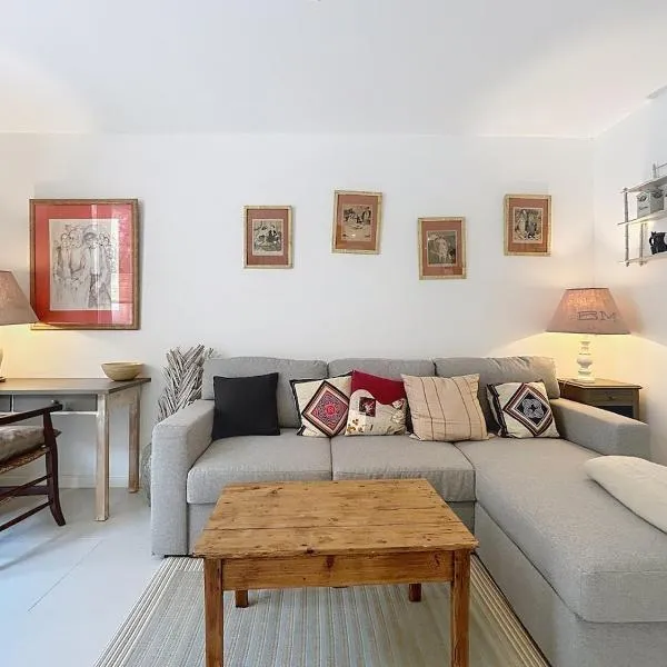 Le Rousseau - Comfortable apartment - Wi-Fi, hotel en Salles-d'Aude