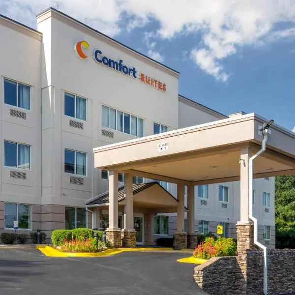 Comfort Suites Raleigh Walnut Creek, hotel in Raleigh