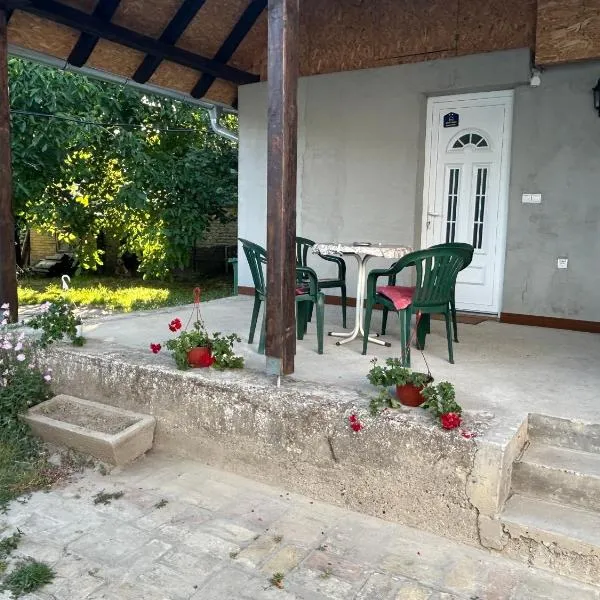 Studio Lejla, hotel v destinaci Kula